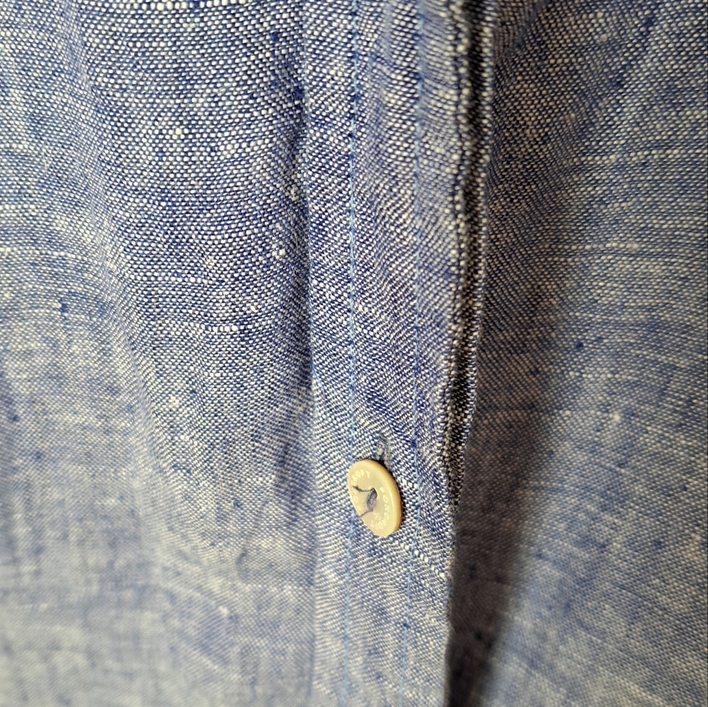 Linen shirt. - Picture 3 of 7